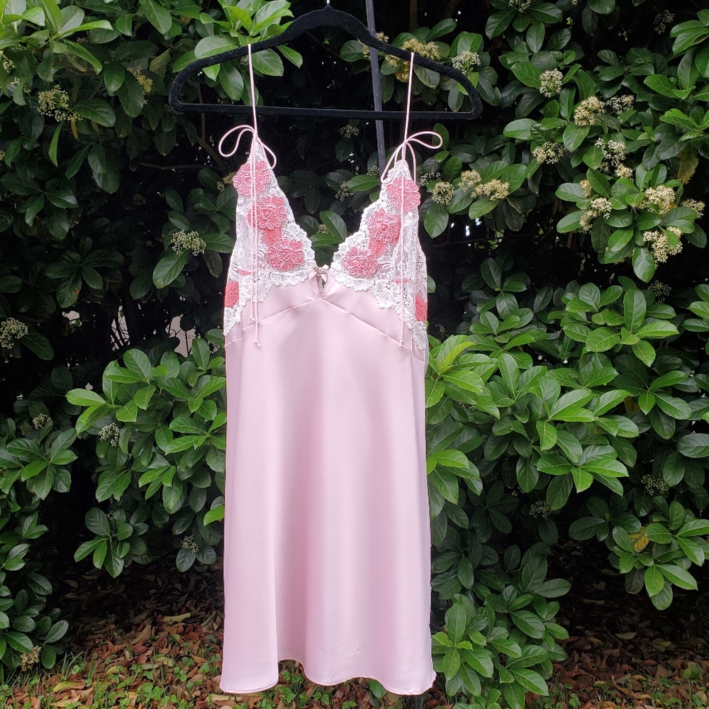 For Love & Lemons Sylvie Mini Slip Dress Lace Barbie Pink Satin Lingerie Large L